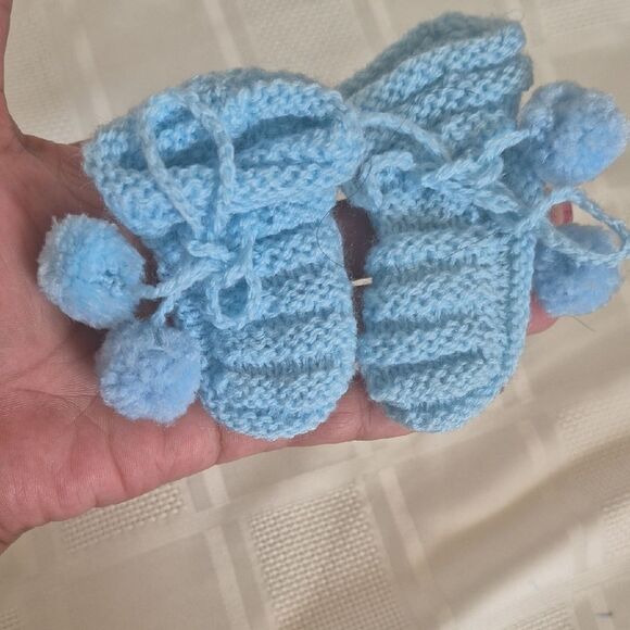 Charming Blue Baby Footie with Bear Embroidery - Picture 5 of 16